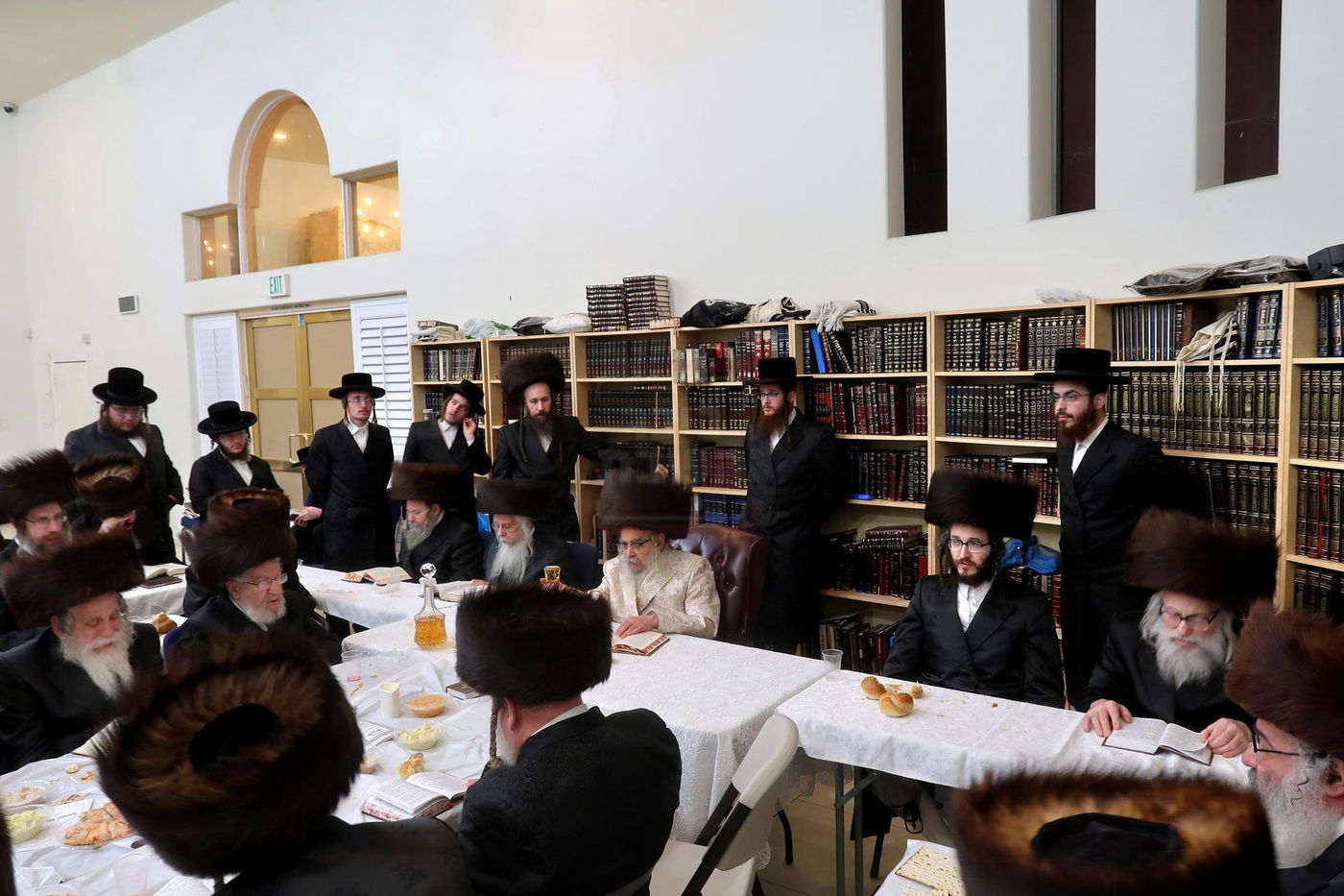 האדמו"ר מסאטמר במנוחה בפאלם ספרינגס