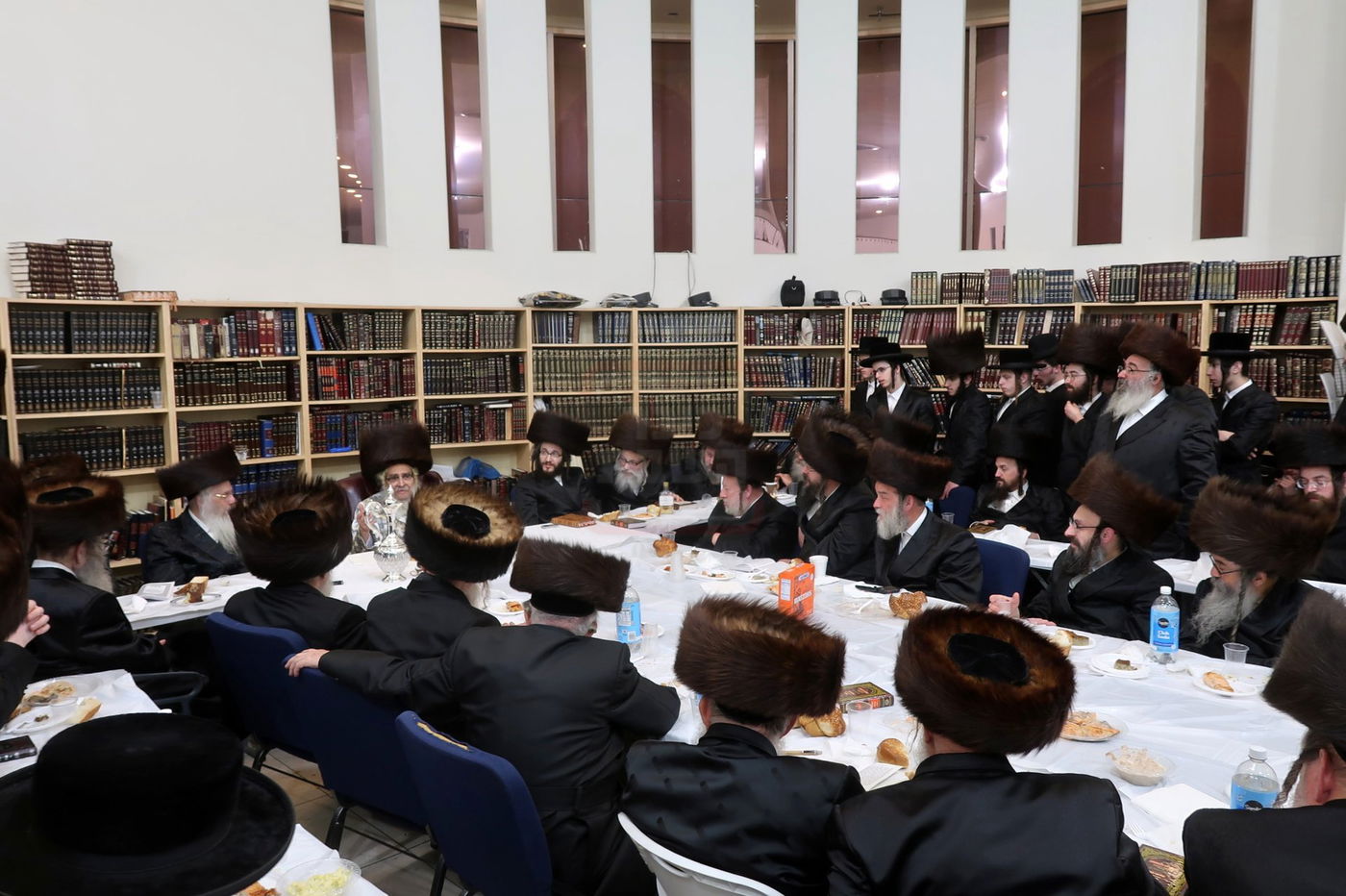 האדמו"ר מסאטמר במנוחה בפאלם ספרינגס