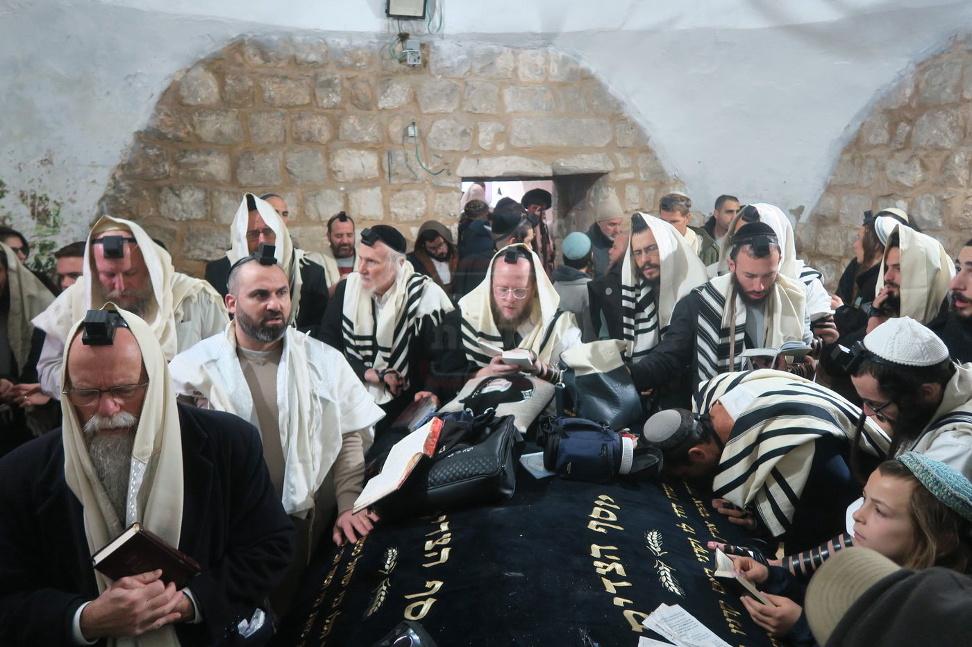 כניסה לקבר יוסף בשכם