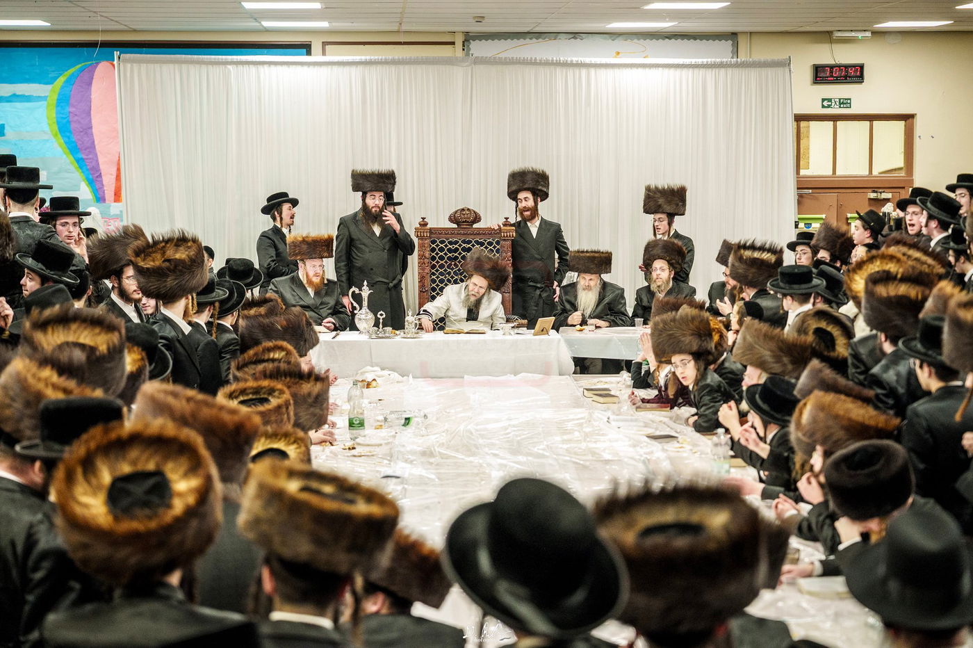 האדמו‘‘ר מקרעטשניף סיגעט וומ”ס במאנטשעסטער