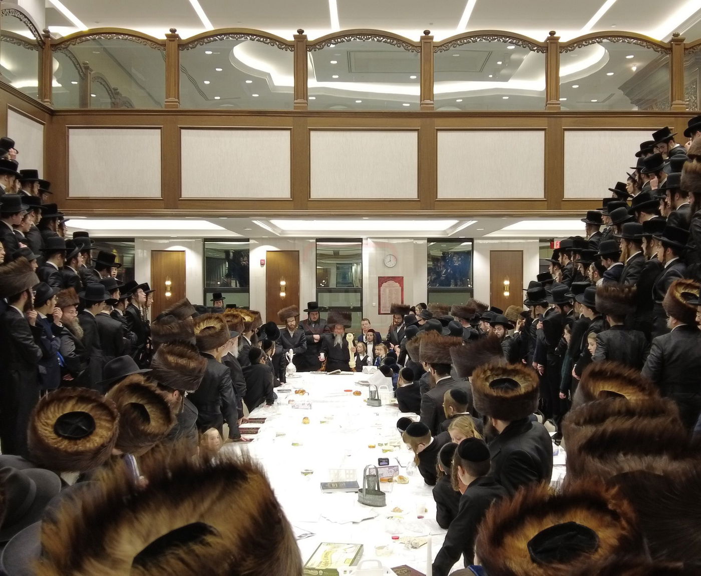 האדמו"ר מסקולען לייקווד בשבת בשכונת 'אוק וויין' 