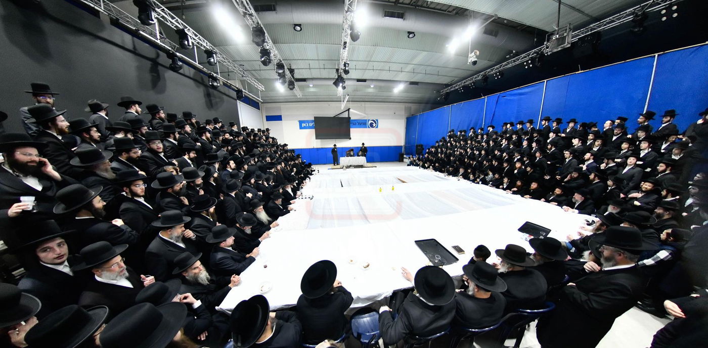 האדמו"ר מאלכסנדר בטיש ט"ו בשבט