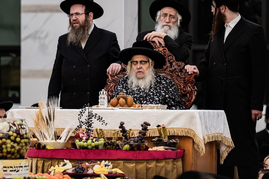 האדמו"ר מסאטמר בטיש ט"ו בשבט