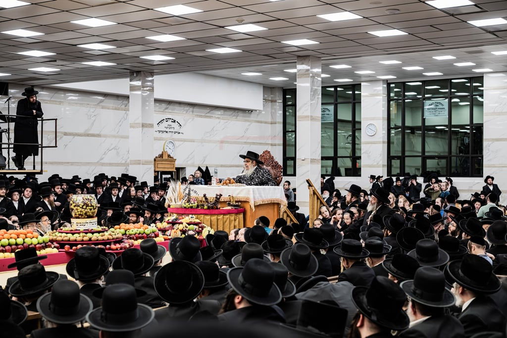 האדמו"ר מסאטמר בטיש ט"ו בשבט