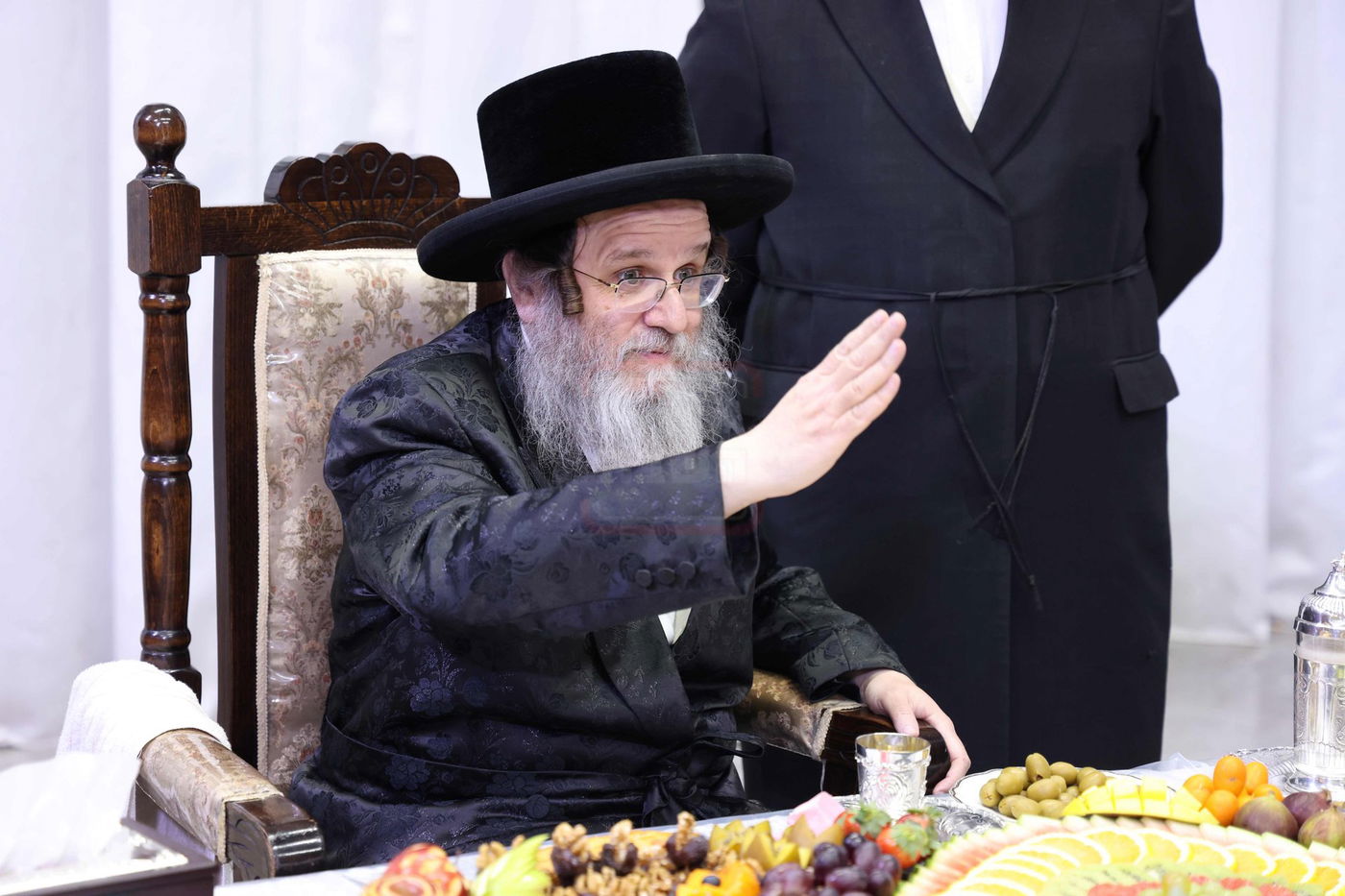 האדמו"ר מדינוב בטיש ט"ו בשבט