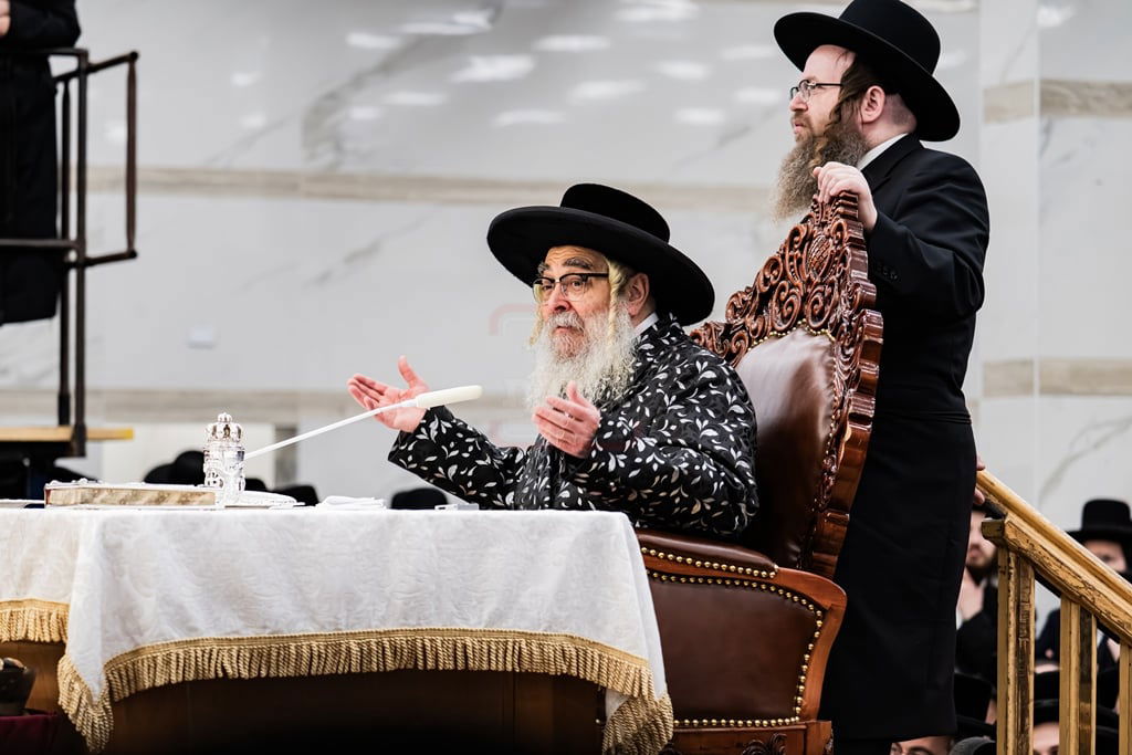 האדמו"ר מסאטמר בטיש ט"ו בשבט