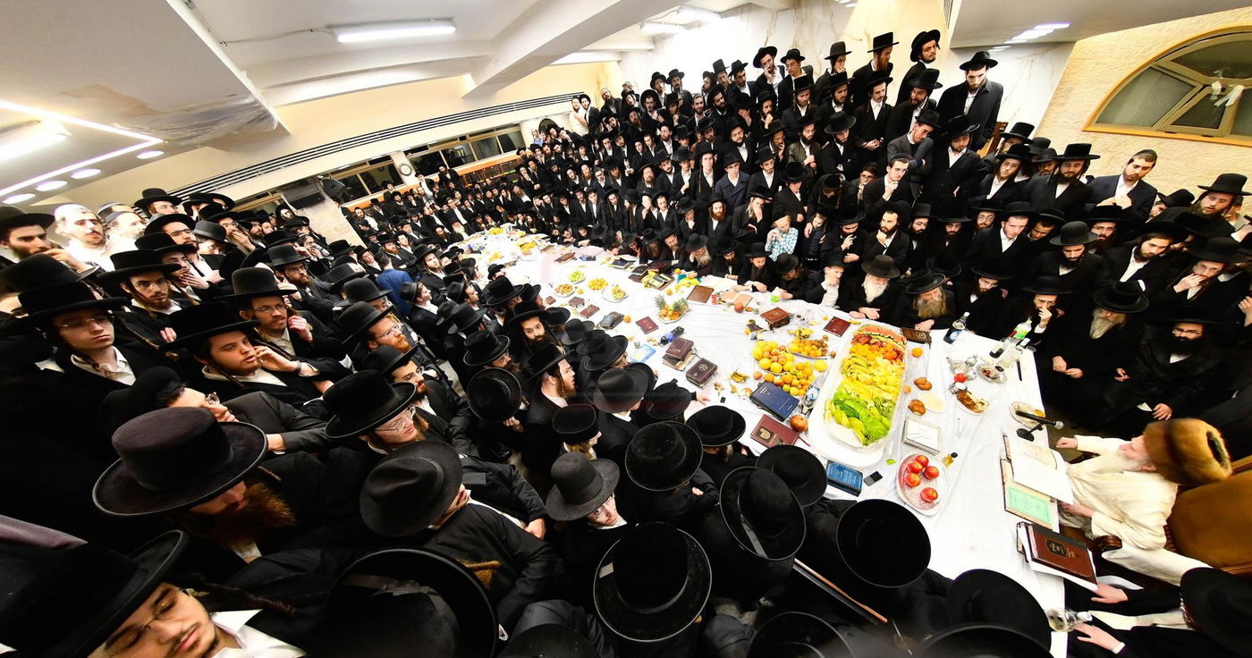 האדמו"ר מתורת חכם בטיש ט"ו בשבט