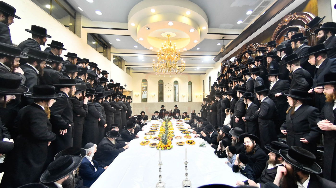 האדמו"ר מקרעטשניף י-ם בשלחה"ט לרגל ט"ו בשבט