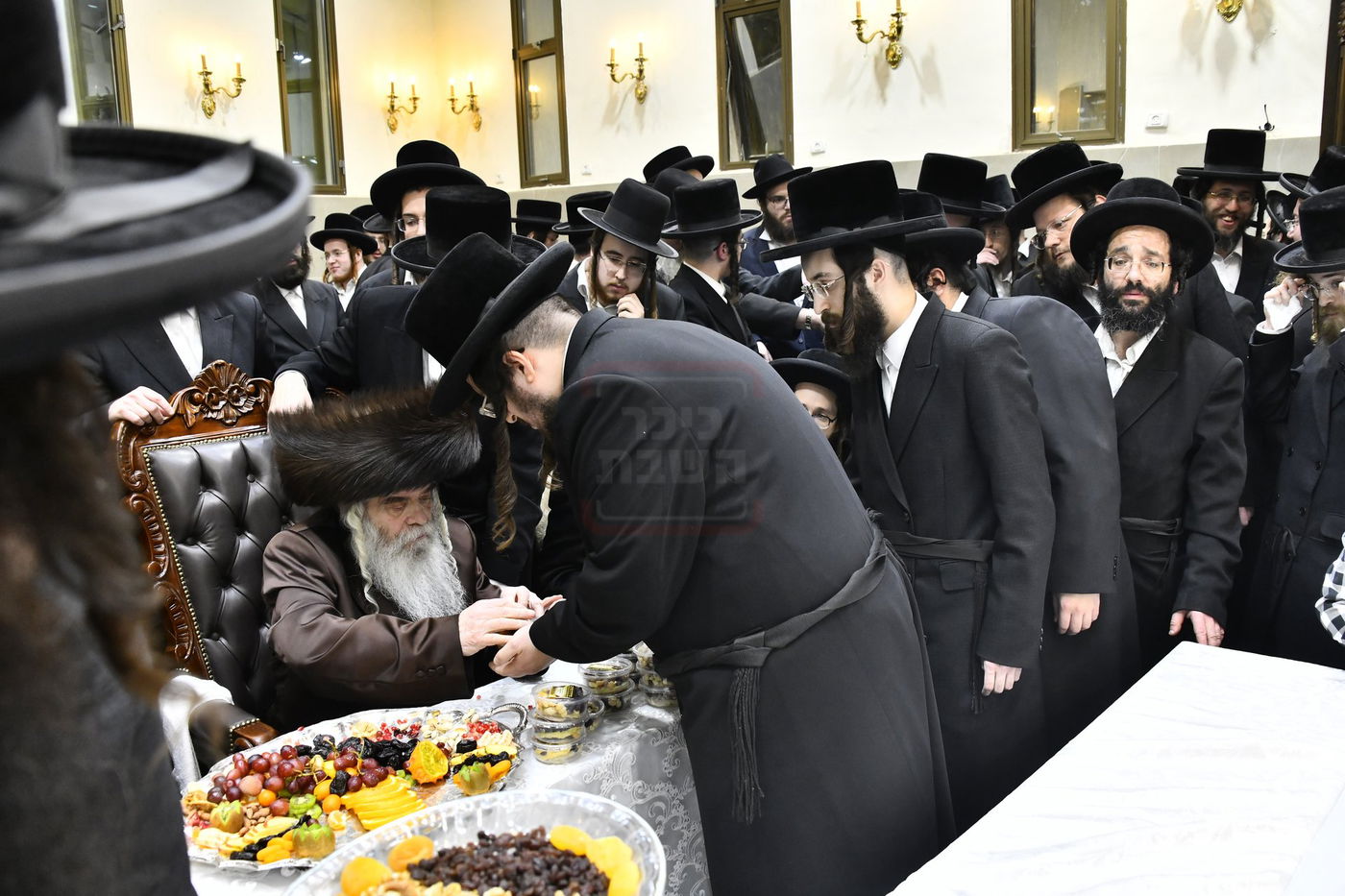 האדמו"ר מקרעטשניף י-ם בשלחה"ט לרגל ט"ו בשבט