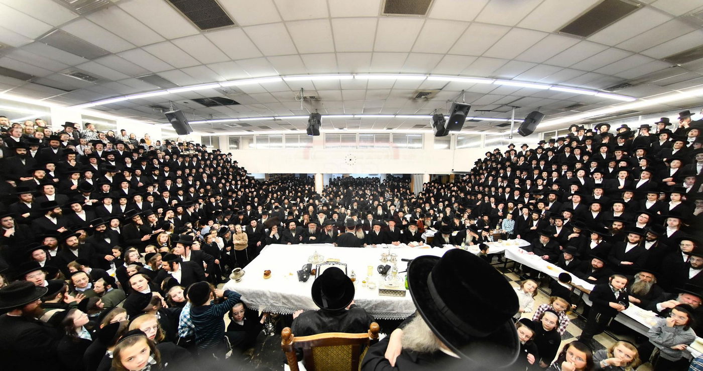 האדמו"ר מרחמסטריווקא בטיש ט"ו בשבט