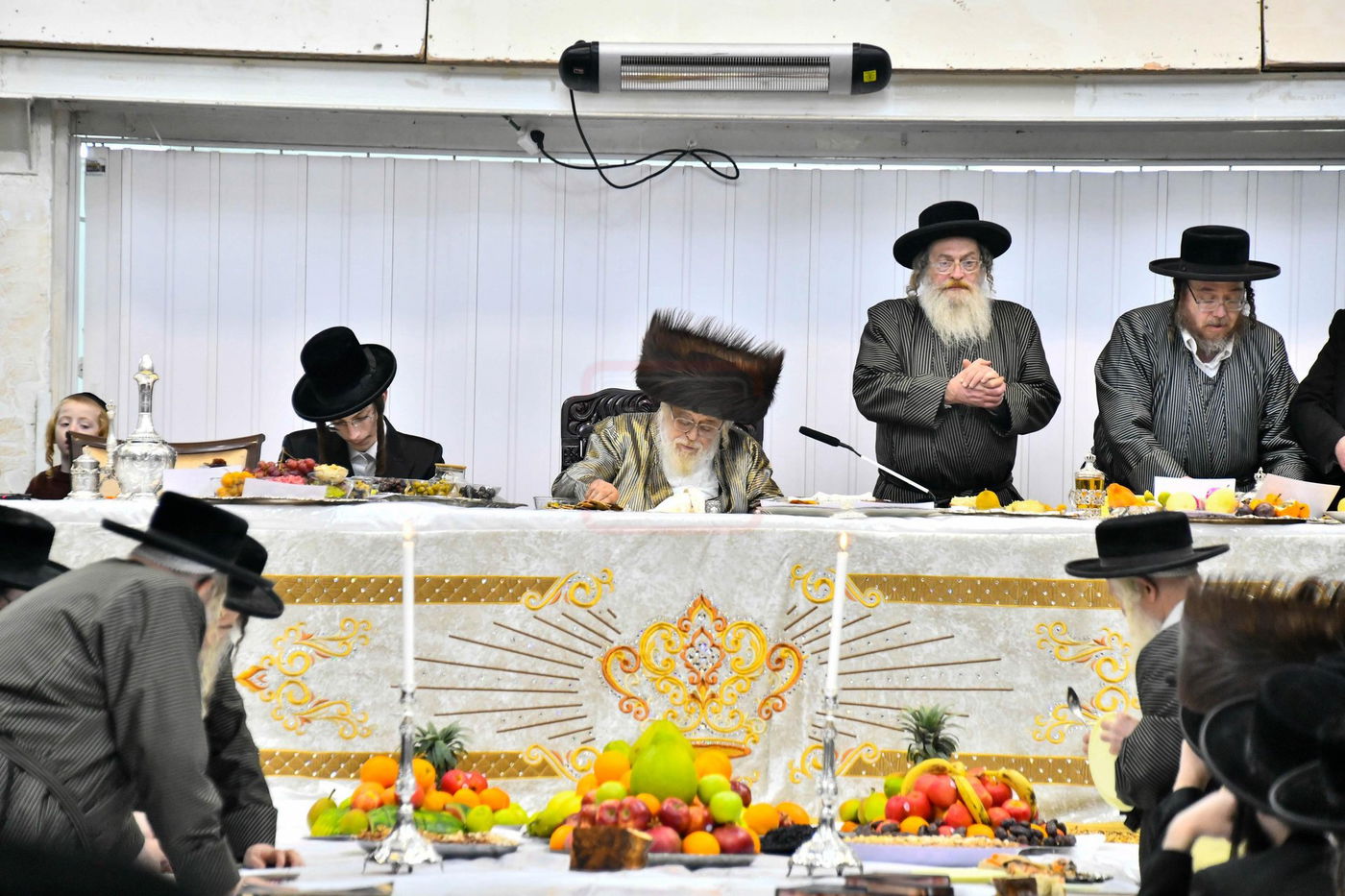האדמו"ר מתולדות אהרן בטיש ט"ו בשבט
