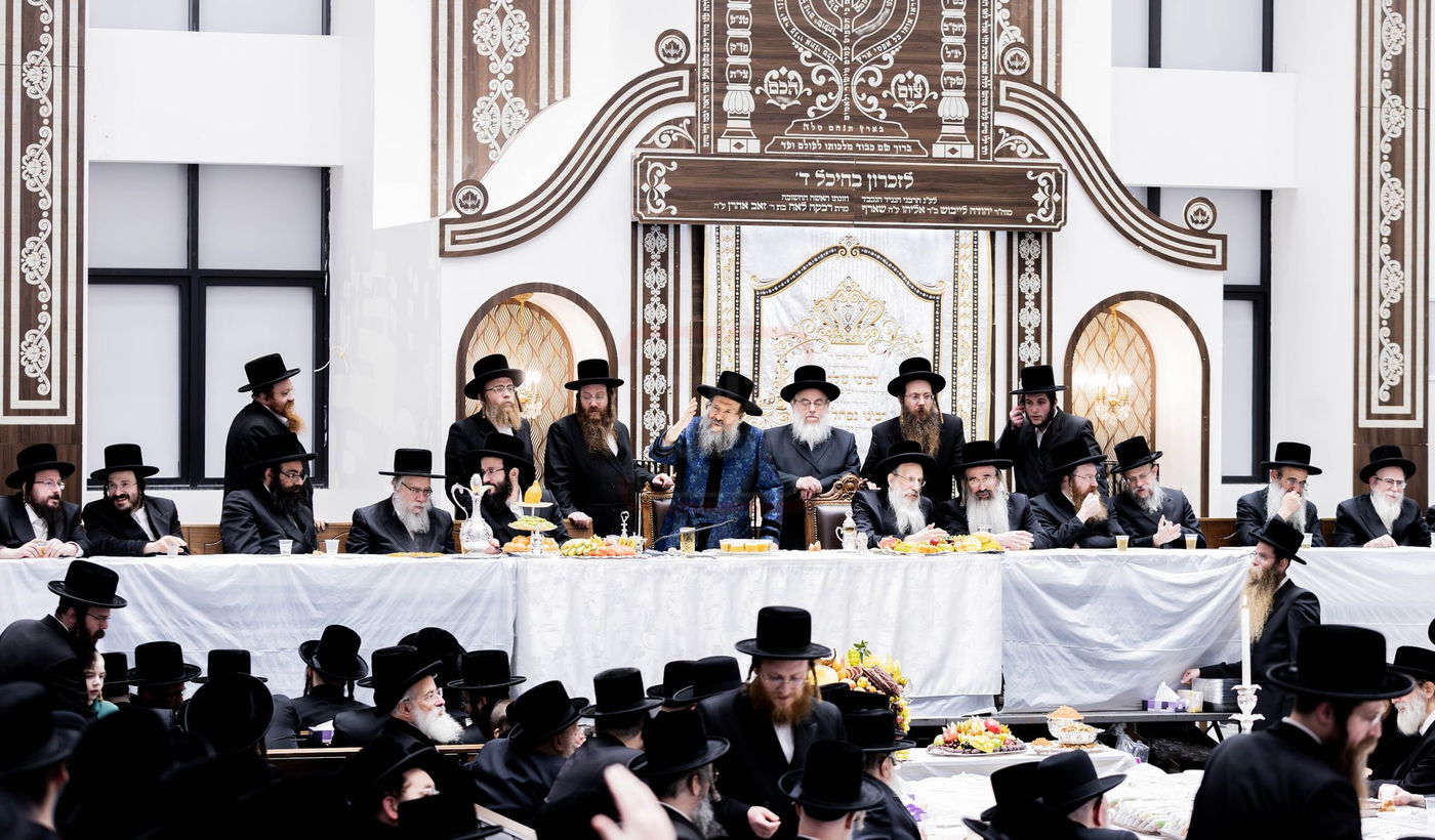 האדמו"ר מבאבוב 45 בטיש ט"ו בשבט