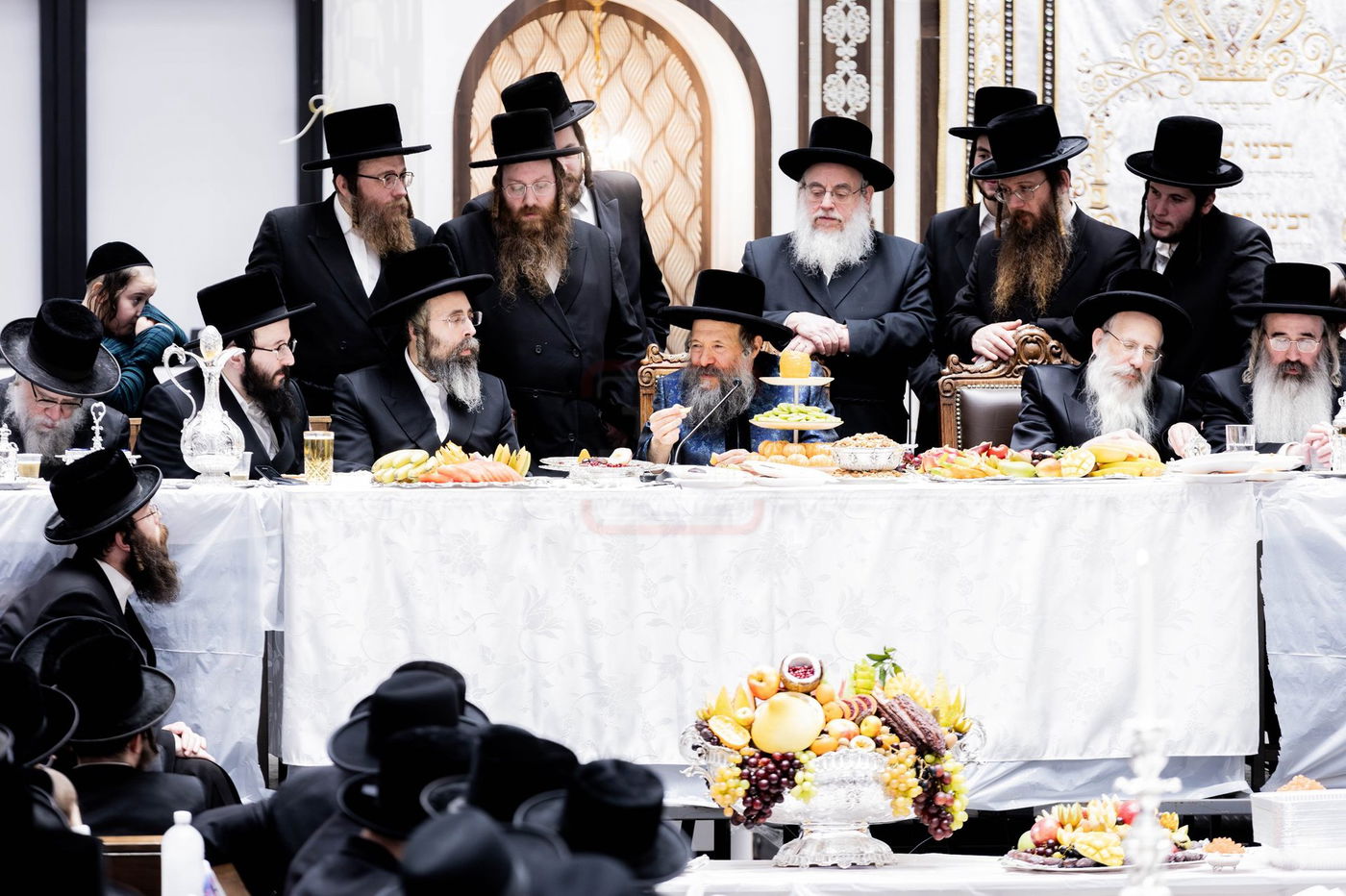 האדמו"ר מבאבוב 45 בטיש ט"ו בשבט