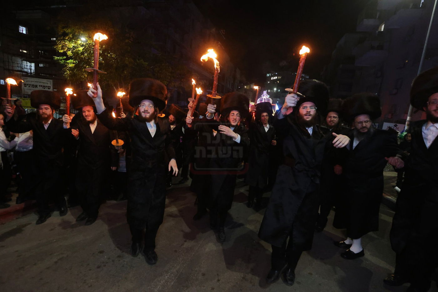 הכנסת ס"ת בויז'ניץ בית שמש