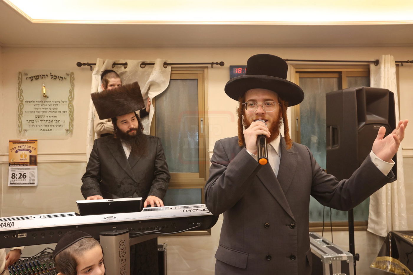 הכנסת ס"ת בויז'ניץ בית שמש