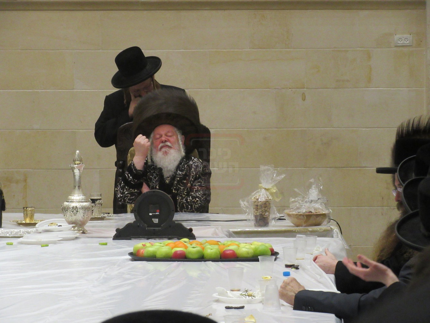 ט"ו בשבט בחצה"ק פרמישלאן