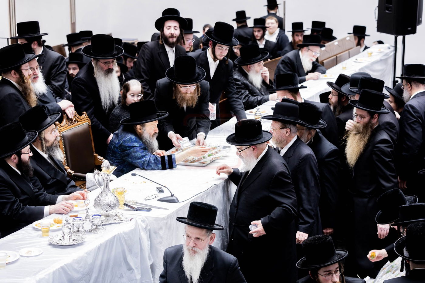 האדמו"ר מבאבוב 45 בטיש ט"ו בשבט