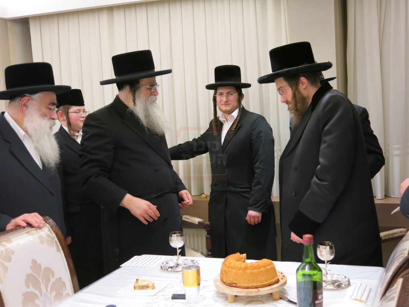 האדמו"ר מסאדיגורה בביקור אצל גאב"ד אנטווערפן 