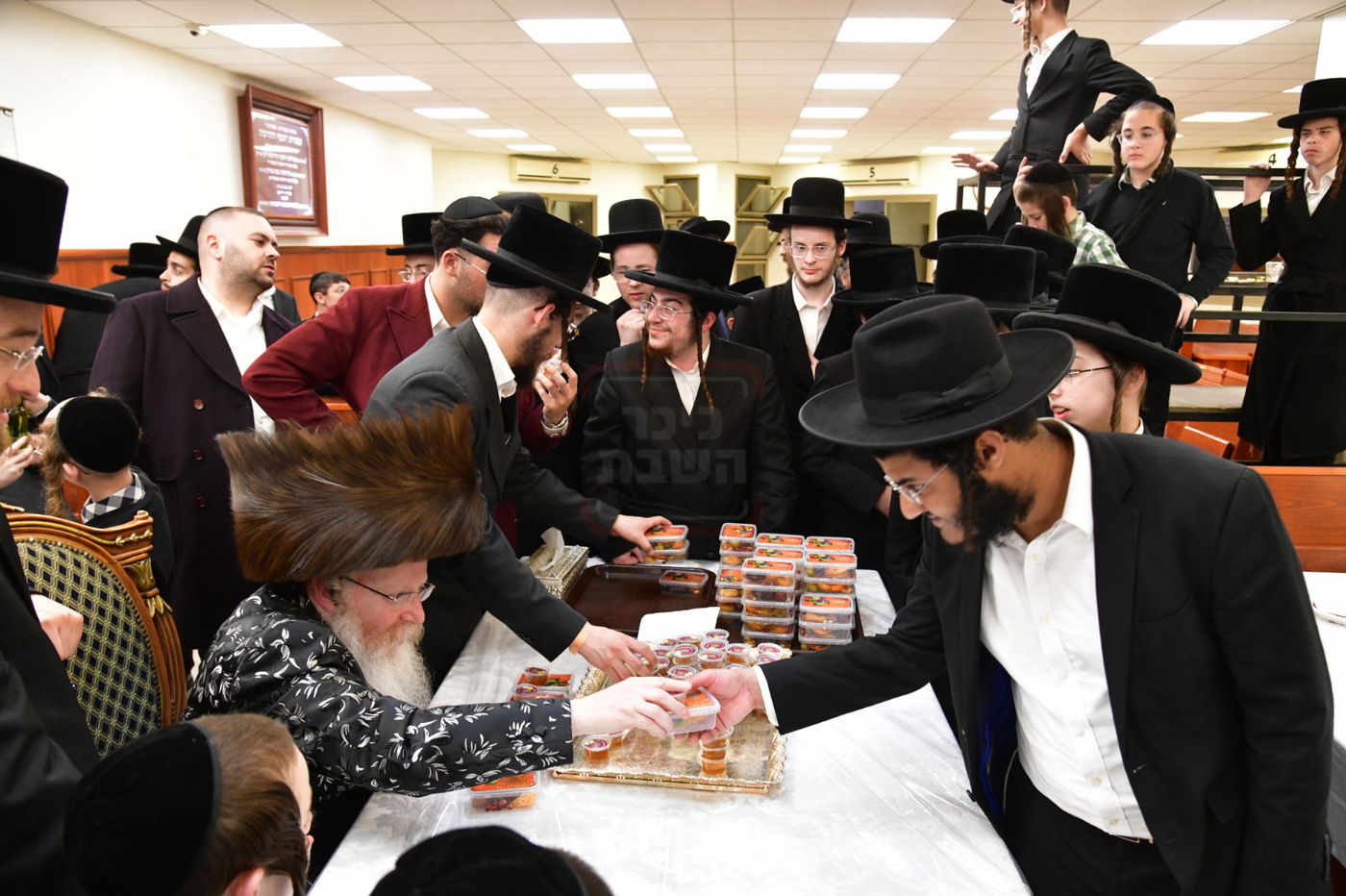 ט"ו בשבט בחצה"ק קרעטשניף קריית גת