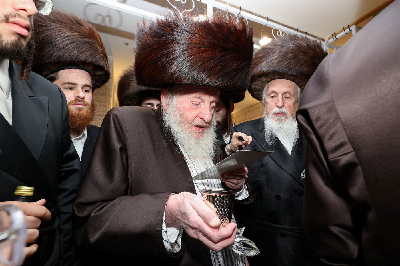 מראות חיי האדמו"ר המהרי"ד מלעלוב זי"ע