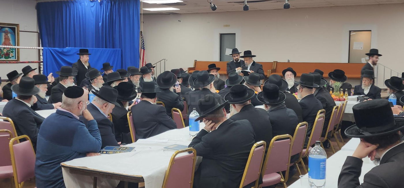 הגה"צ רבי אבנר עפג׳ין בטיש ט"ו בשבט בפלורידה