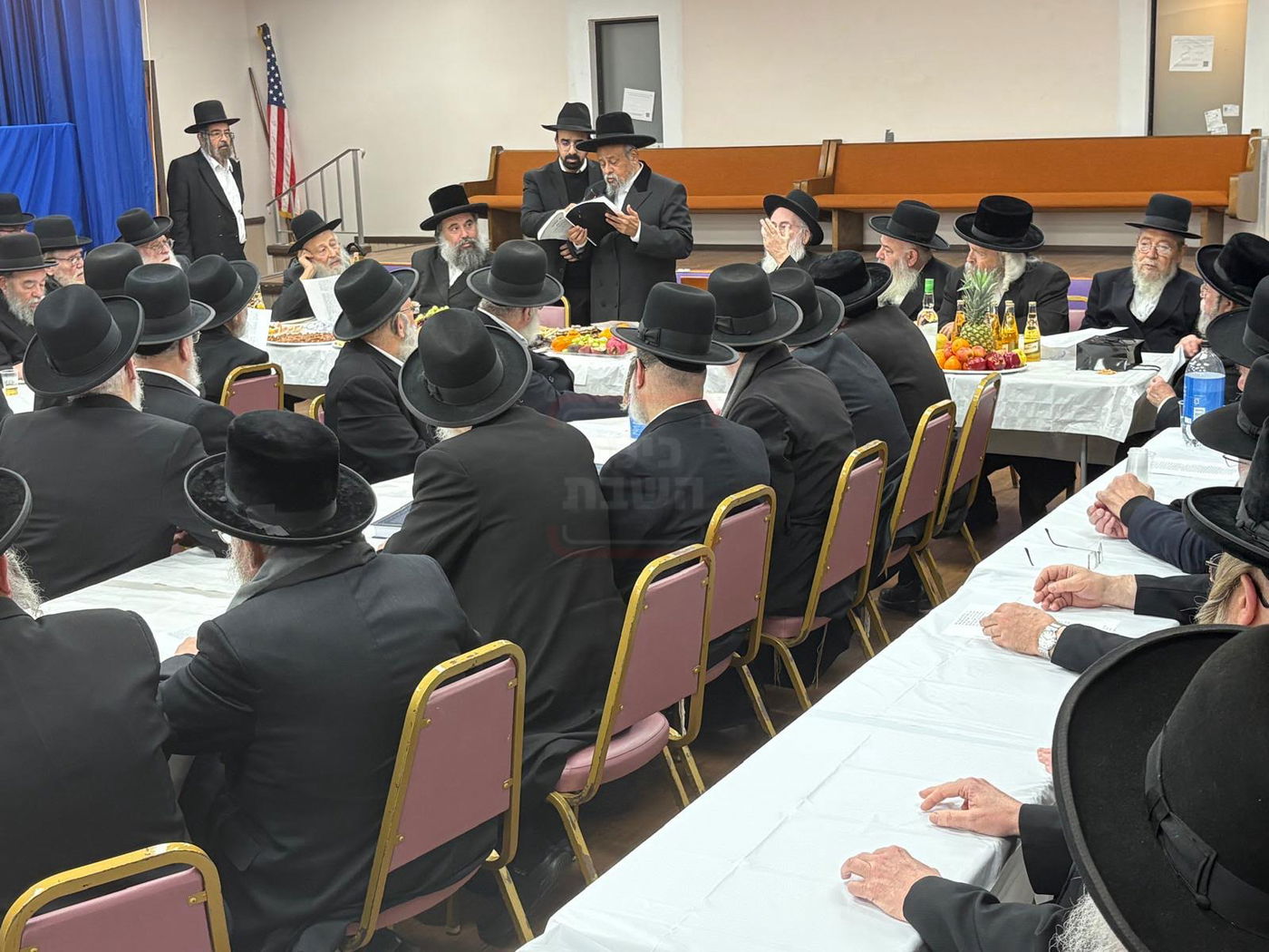 הגה"צ רבי אבנר עפג׳ין בטיש ט"ו בשבט בפלורידה