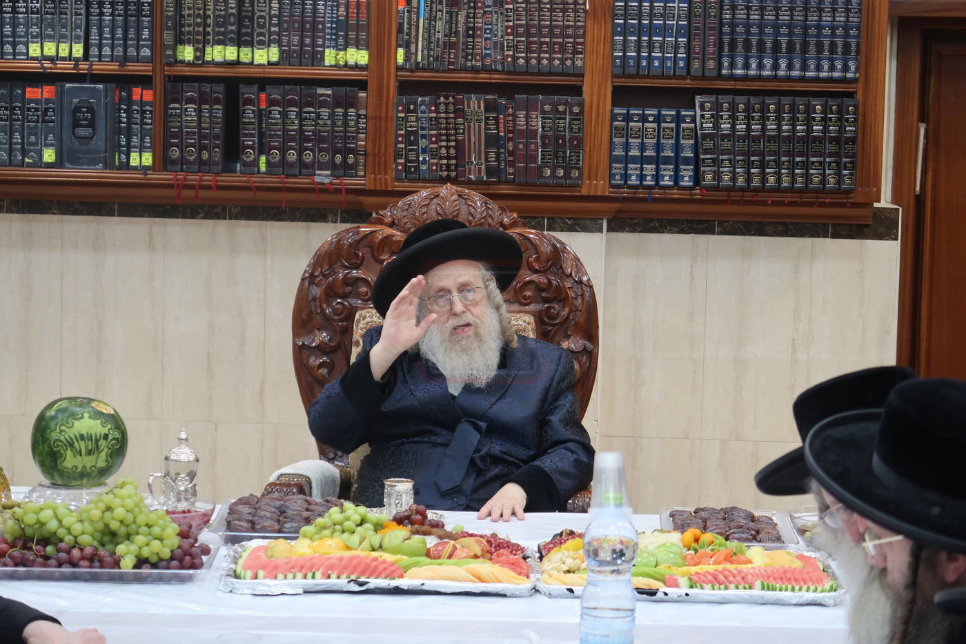 ט"ו בשבט בחצה"ק קומרנא