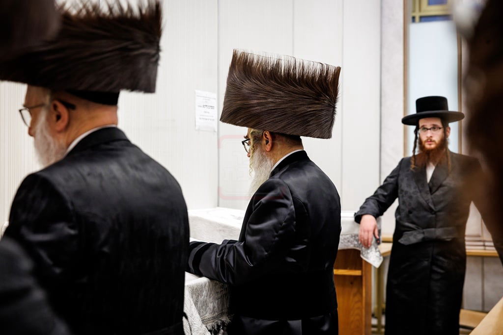 האדמו"ר מסאטמר בברכת הבנים