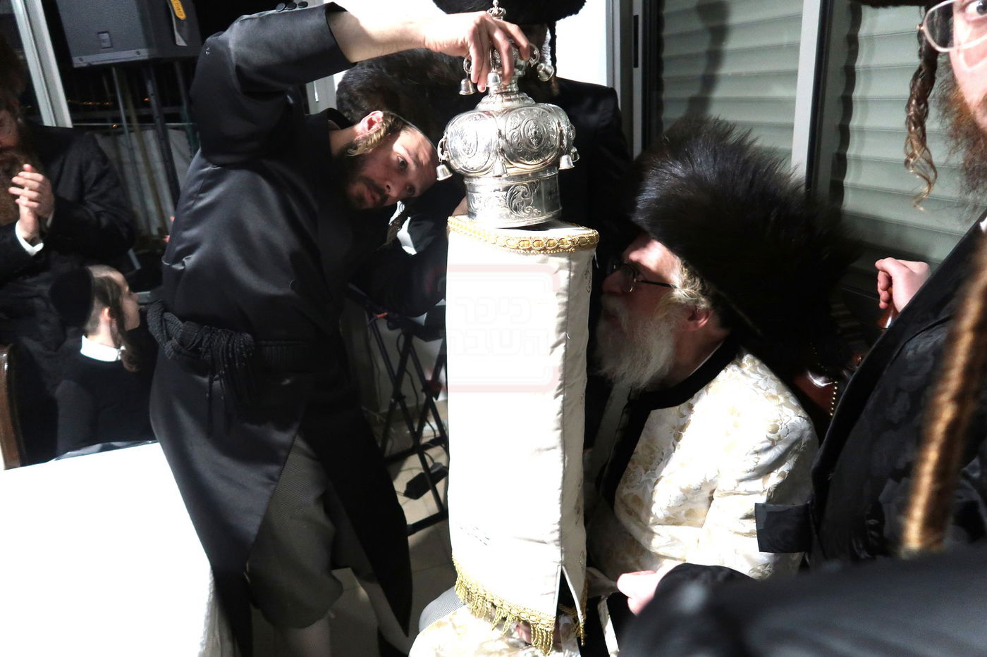 הכנסת ספר תורה לביהמ"ד שאץ דרוהביטש