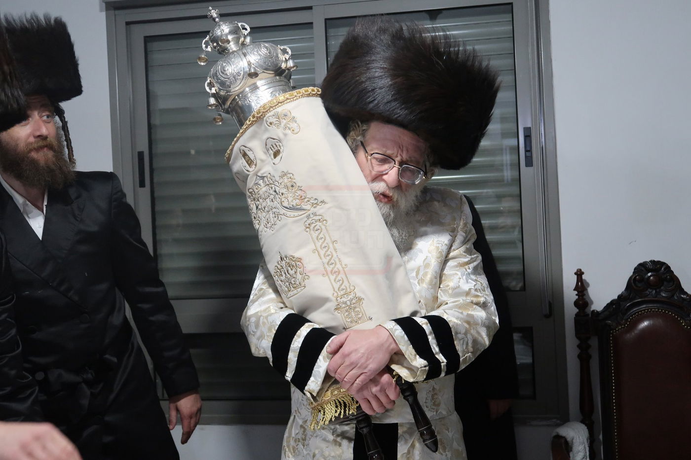 הכנסת ספר תורה לביהמ"ד שאץ דרוהביטש