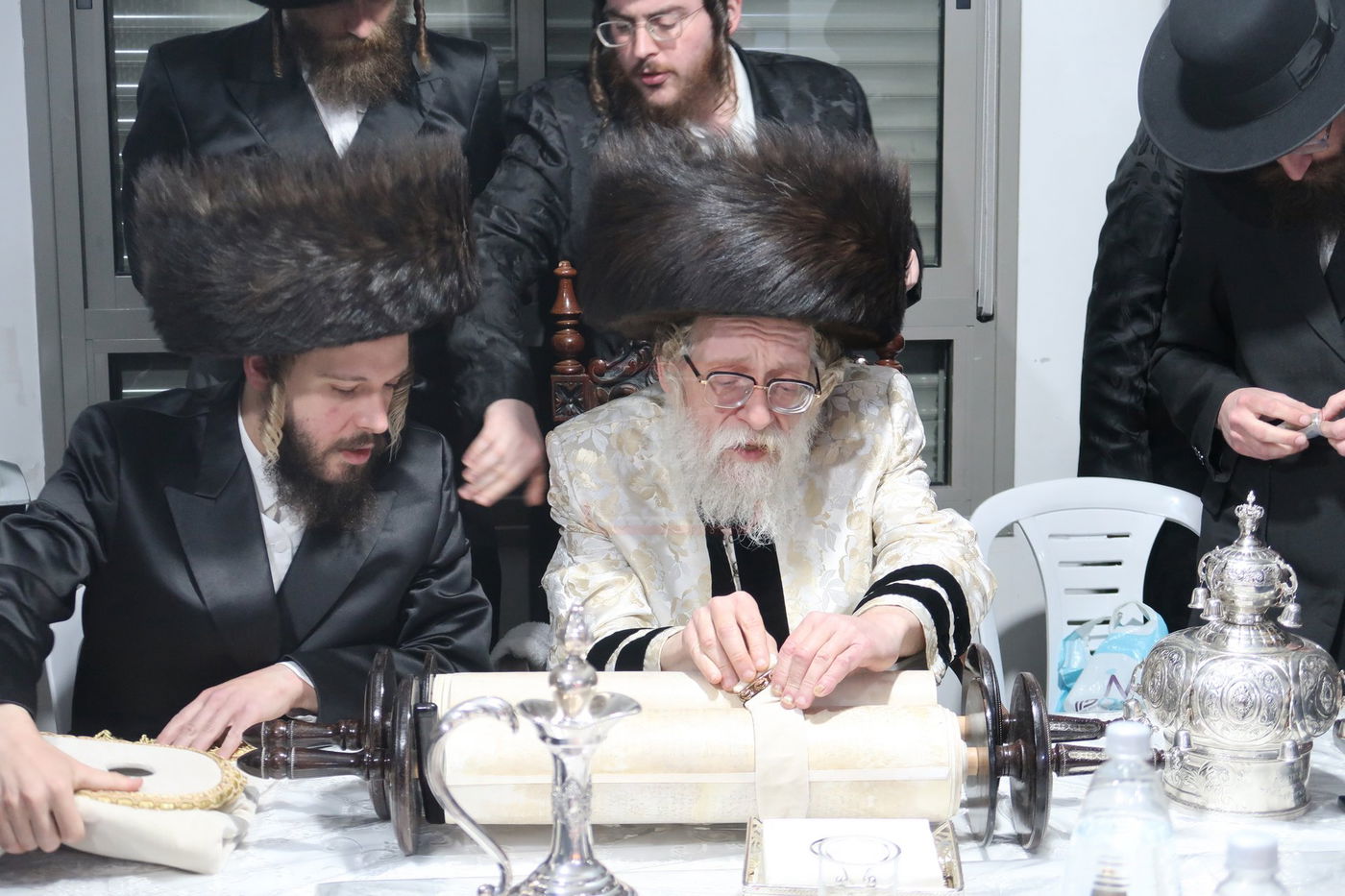 הכנסת ספר תורה לביהמ"ד שאץ דרוהביטש