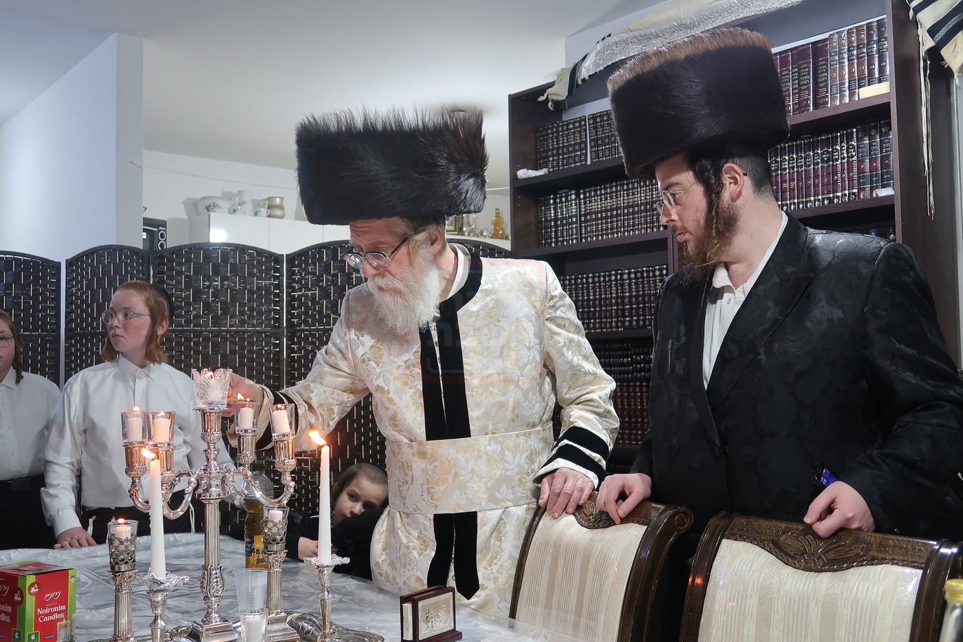 הכנסת ספר תורה לביהמ"ד שאץ דרוהביטש