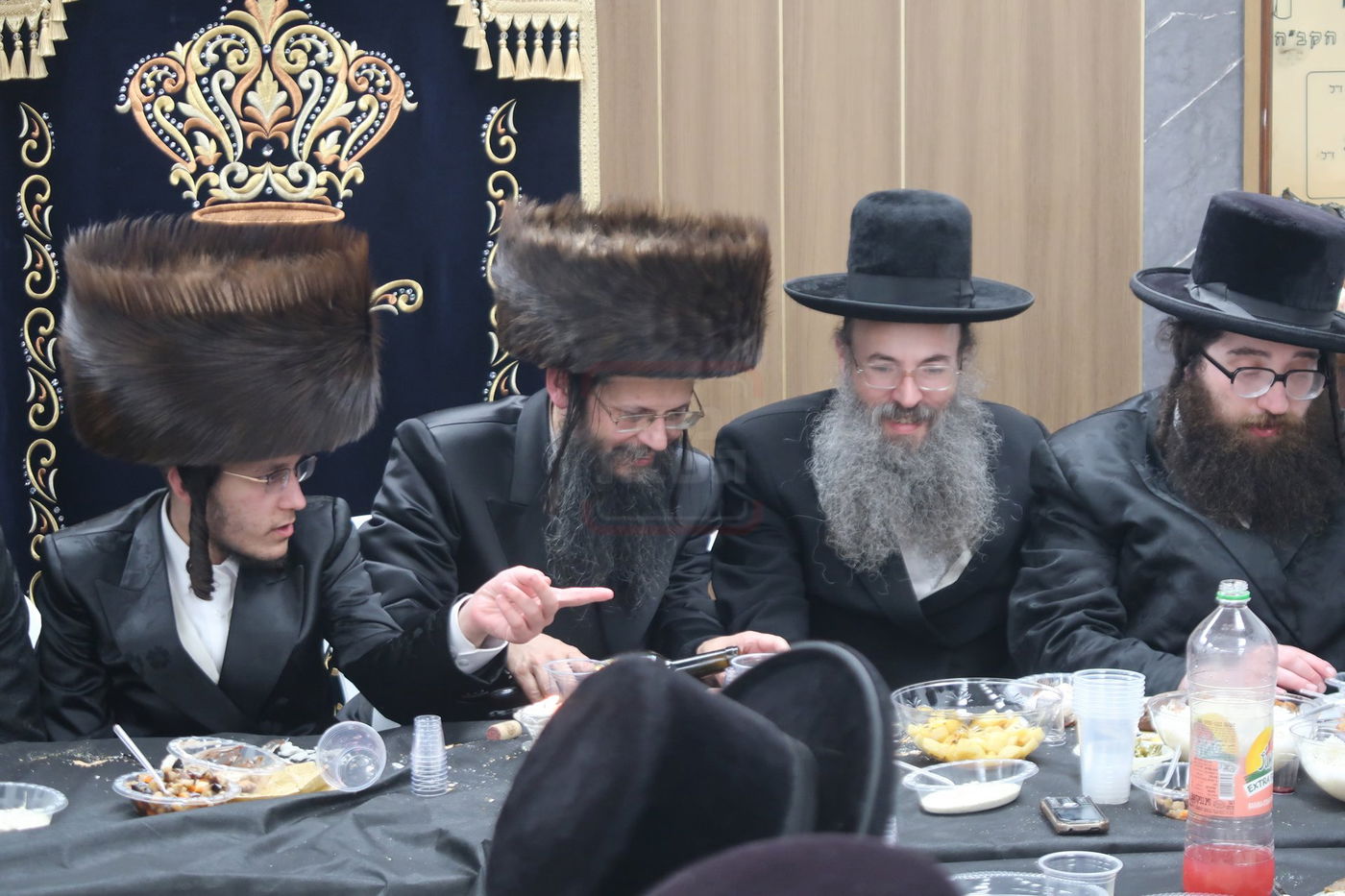 שמחת שבע הברכות במתחם הסופרים