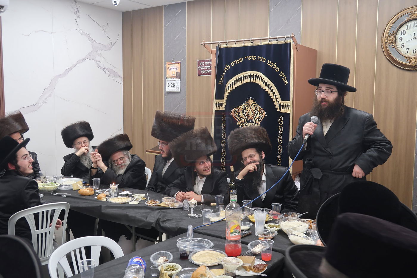 שמחת שבע הברכות במתחם הסופרים