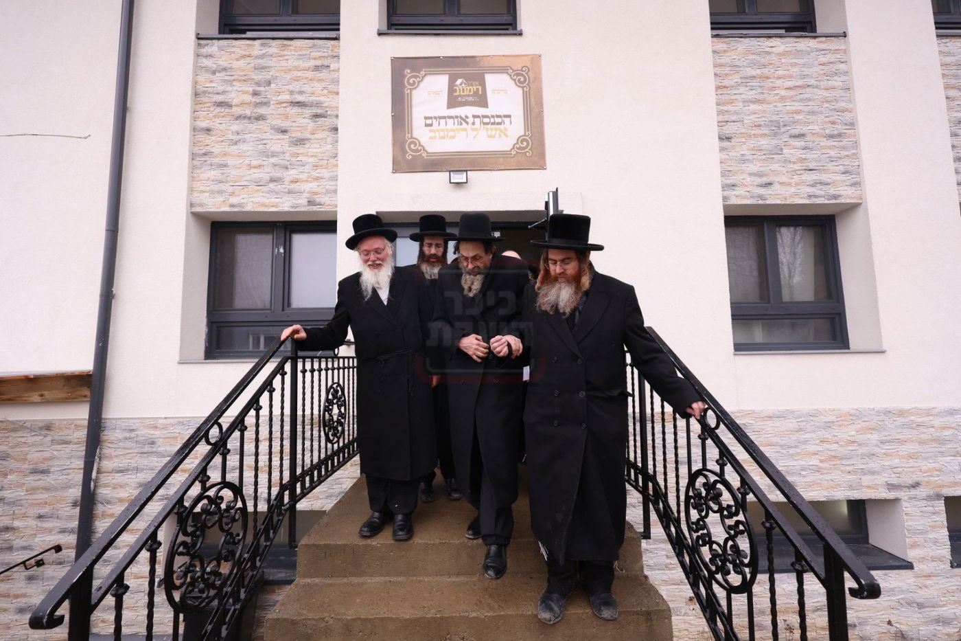 מסע הקודש של האדמו"ר מתולדות יהודה סטוטשין לפולין