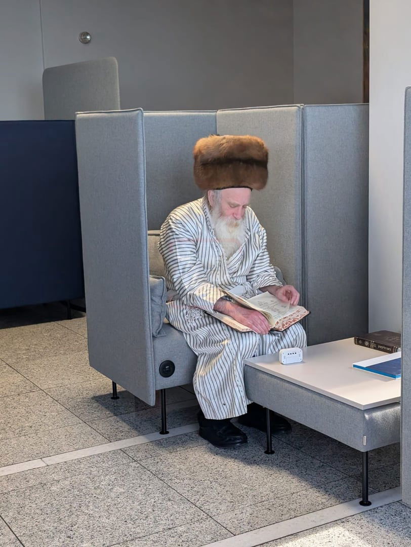 הגרי"מ מורנשטרן בביקור הוד במרוקו