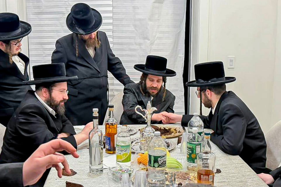 הרבי מקרעטשניף כפר אתא בביקור הוד בארה"ב