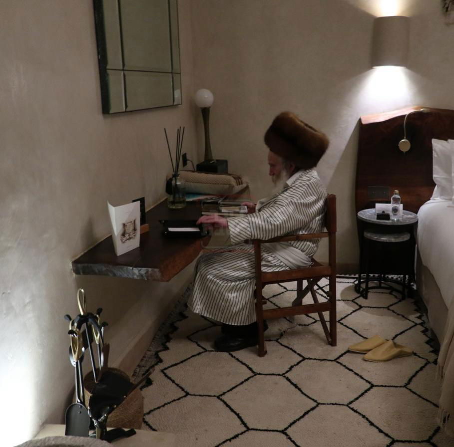 הגרי"מ מורנשטרן בביקור הוד במרוקו