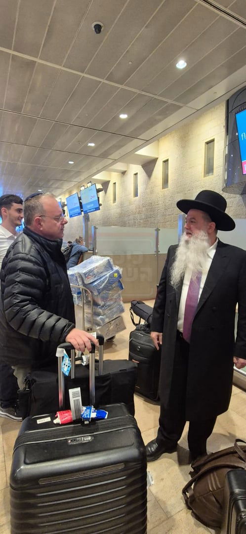 הפרשן הבכיר ב'נהיגה מונעת' | 'זופניק בכיכר' עם כל התמונות, הנייעס והחשיפות של השבוע