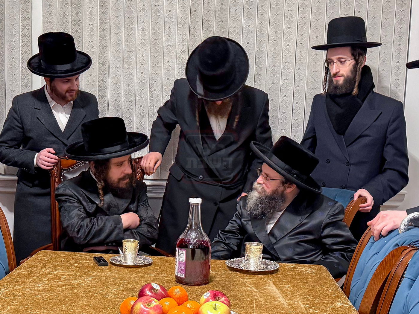 הרבי מקרעטשניף כפר אתא בביקור הוד בארה"ב