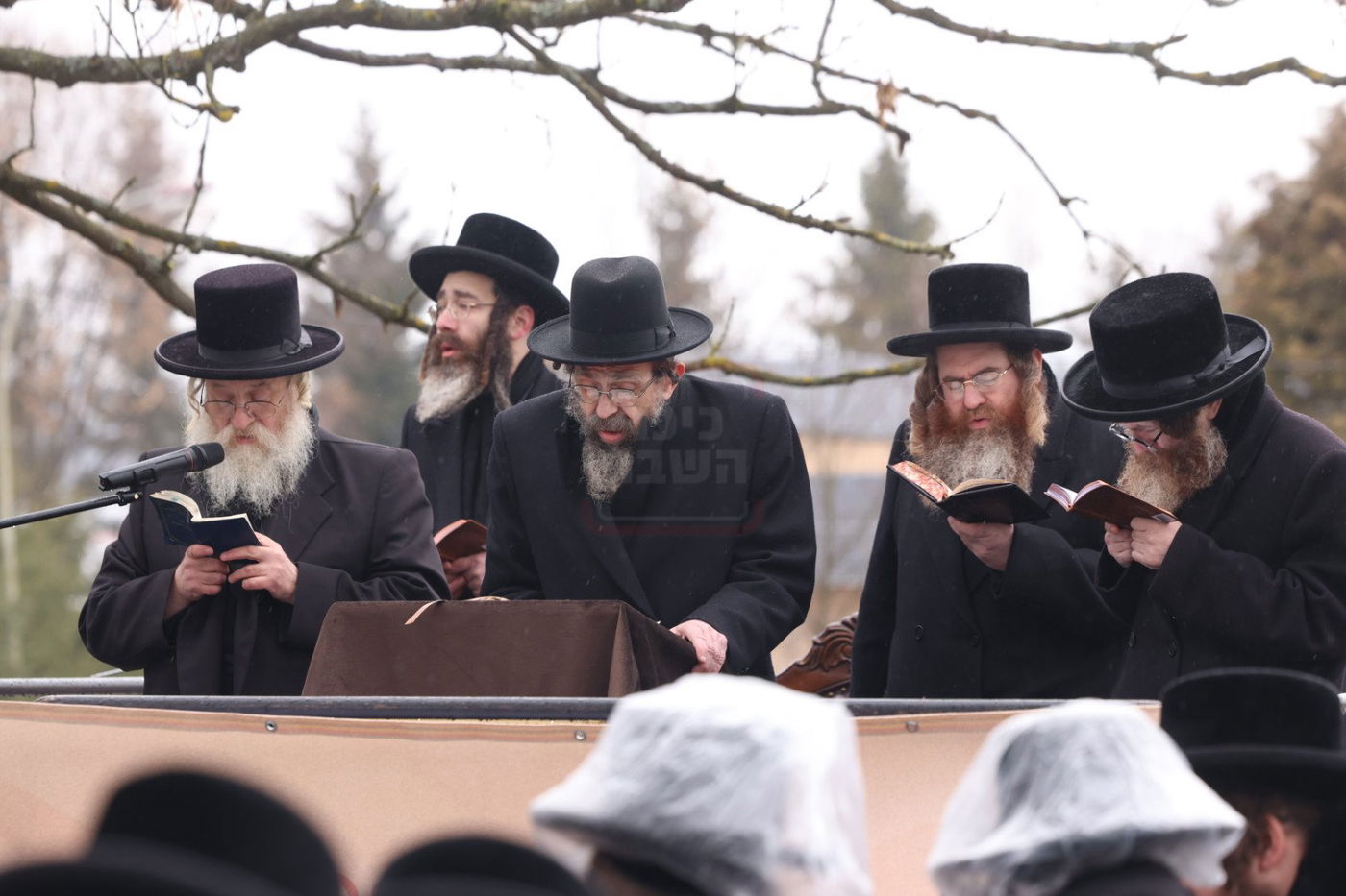 מסע הקודש של האדמו"ר מתולדות יהודה סטוטשין לפולין