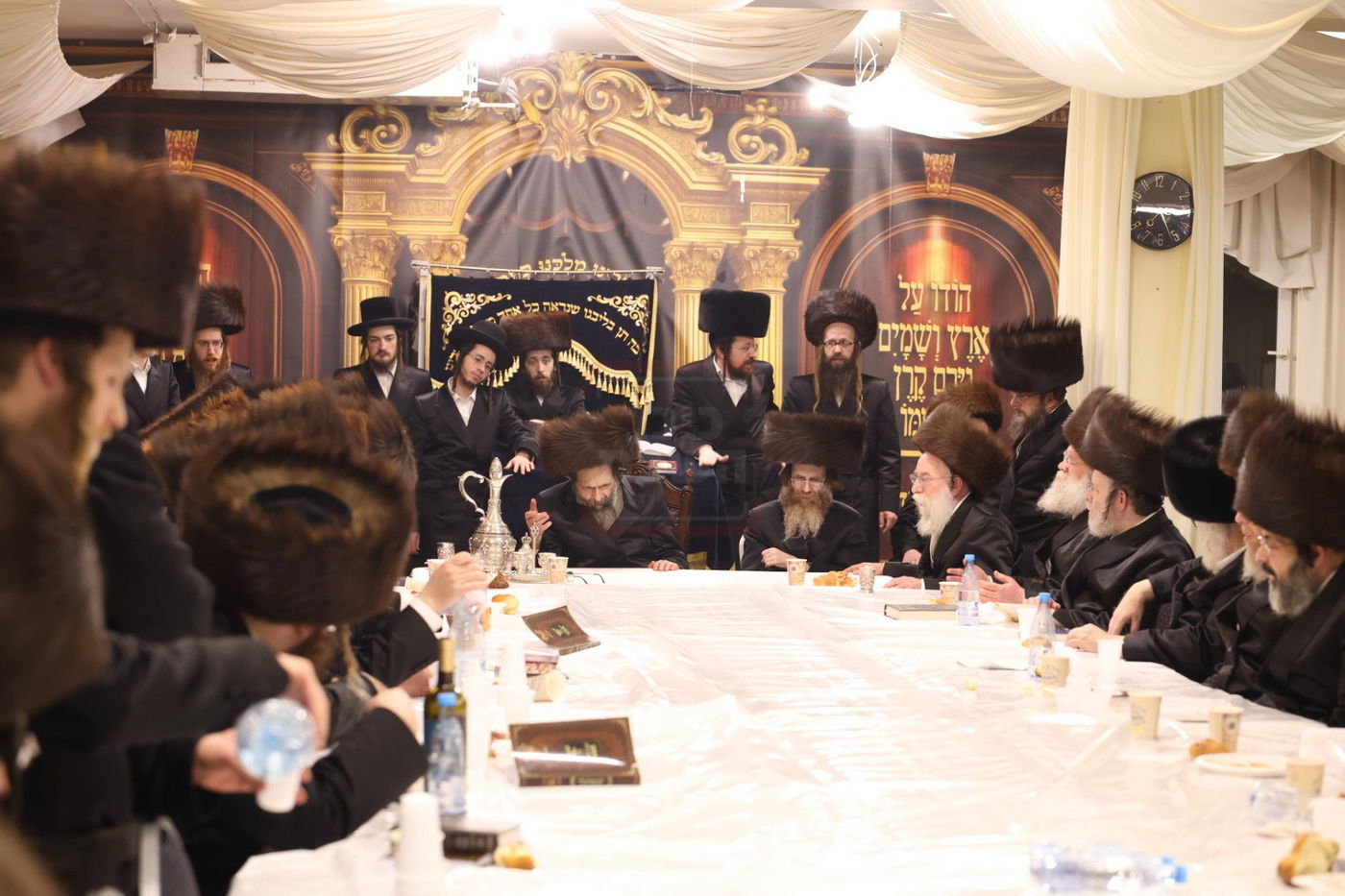 מסע הקודש של האדמו"ר מתולדות יהודה סטוטשין לפולין