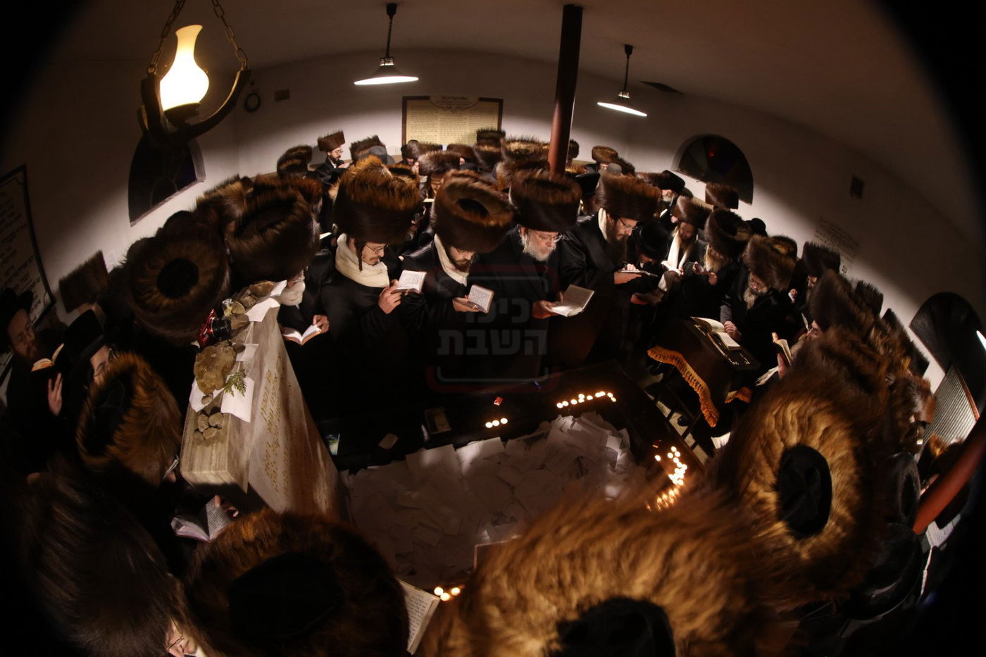 מסע הקודש של האדמו"ר מתולדות יהודה סטוטשין לפולין