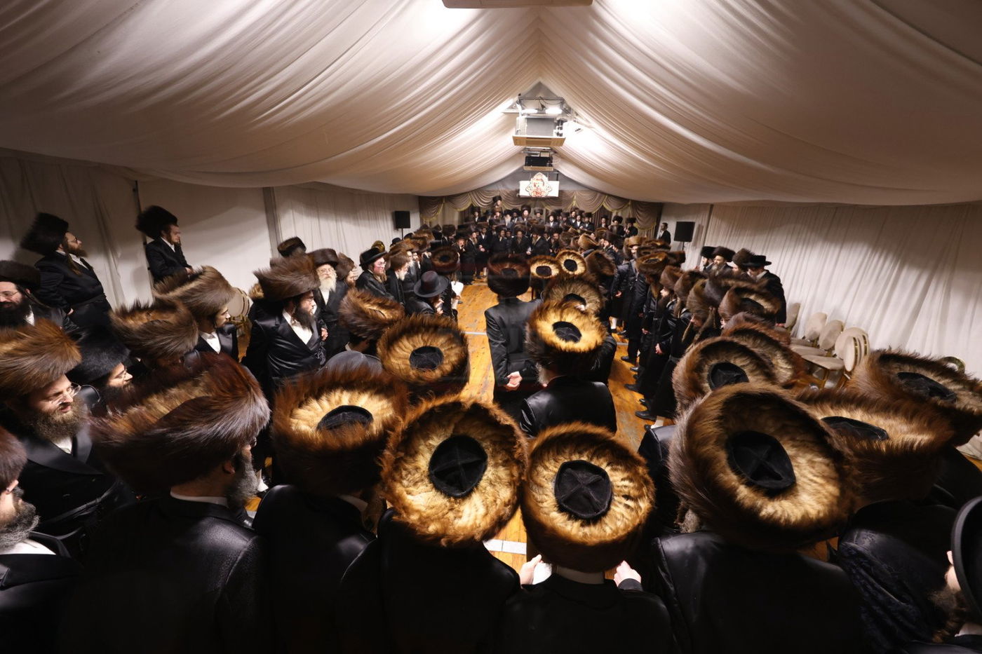 מסע הקודש של האדמו"ר מתולדות יהודה סטוטשין לפולין