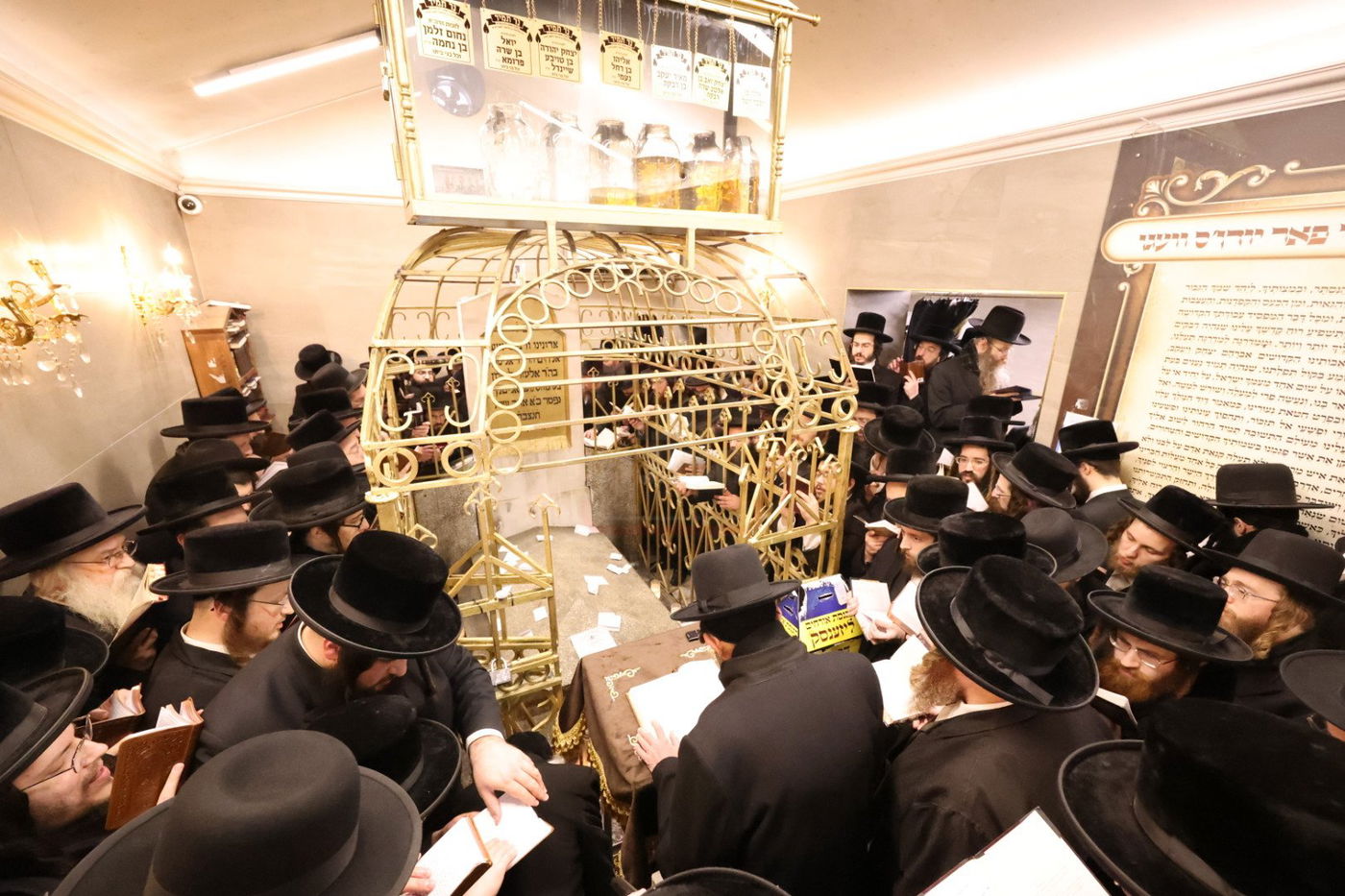 מסע הקודש של האדמו"ר מתולדות יהודה סטוטשין לפולין