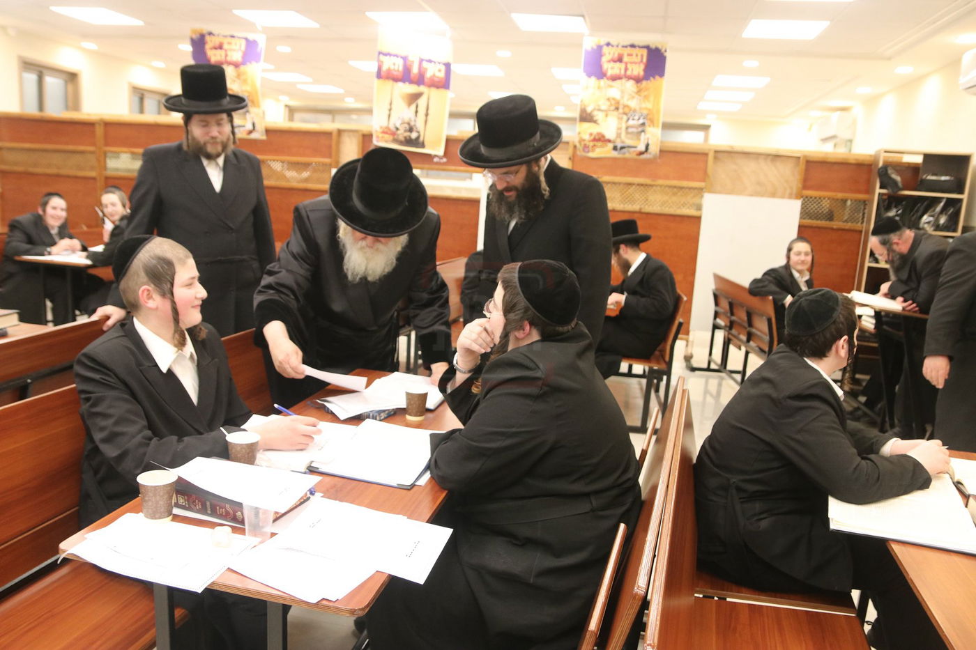 סיום ימי השובבי"ם בקאסוב ויז'ניץ