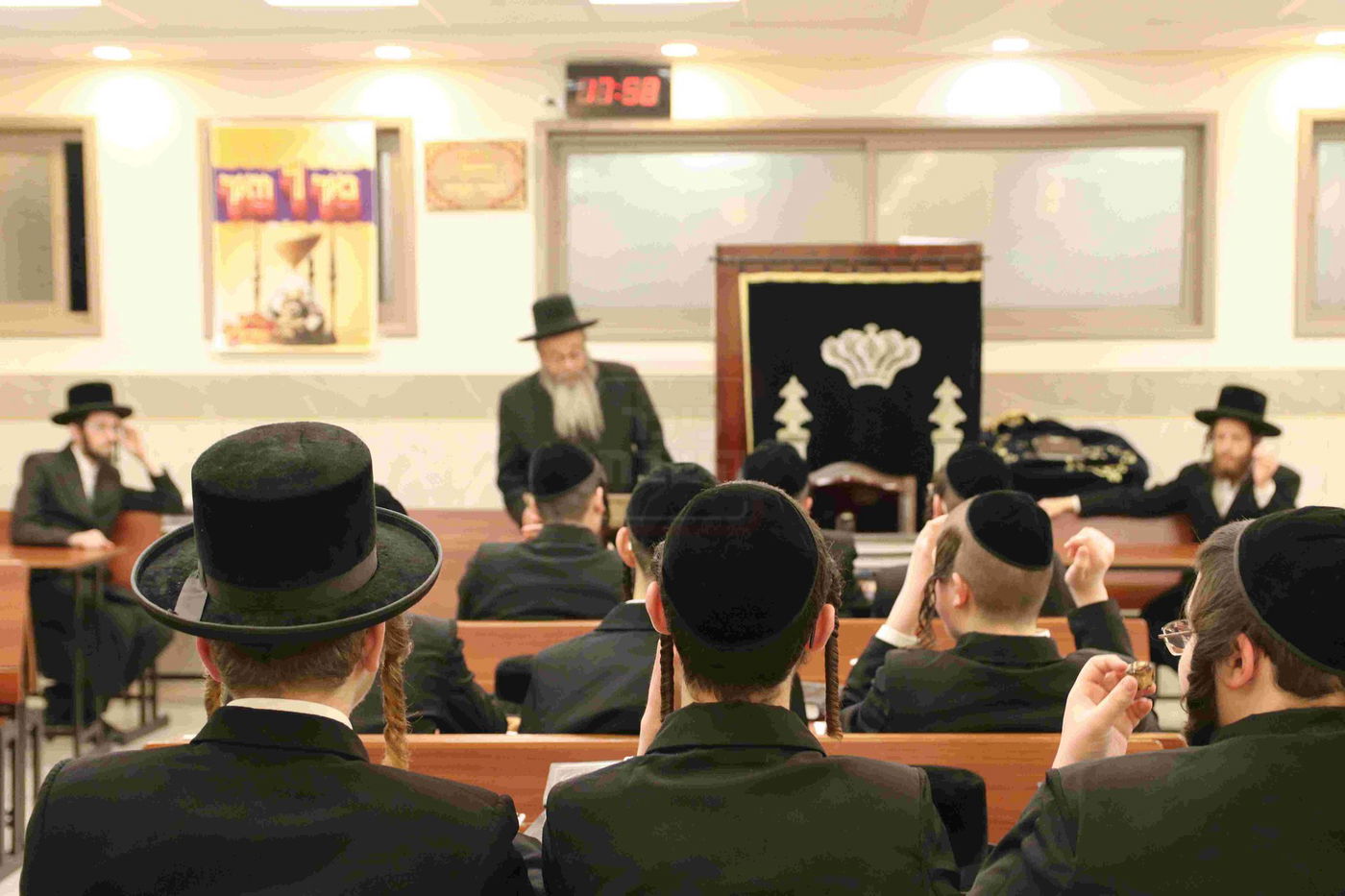 סיום ימי השובבי"ם בקאסוב ויז'ניץ