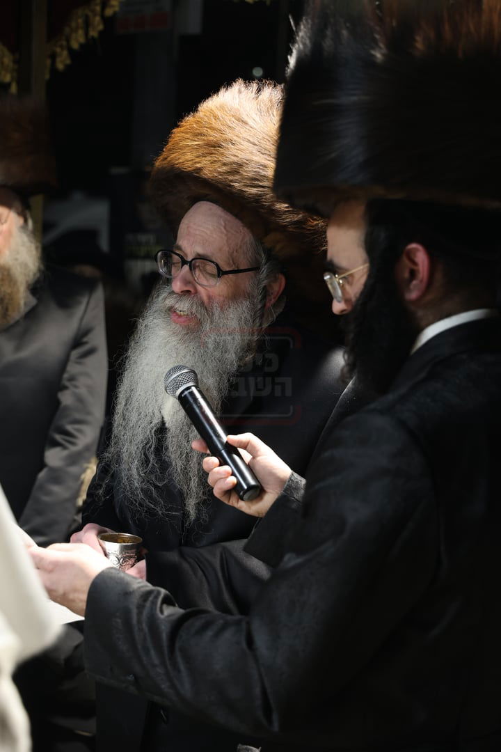 שמחת בית סערדאהעלי - צאנז זוועהיל