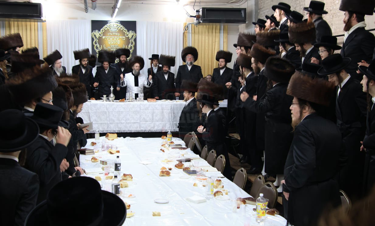 פארשפיל בחצה"ק קרעטשניף סיגט ווילאמסבורג