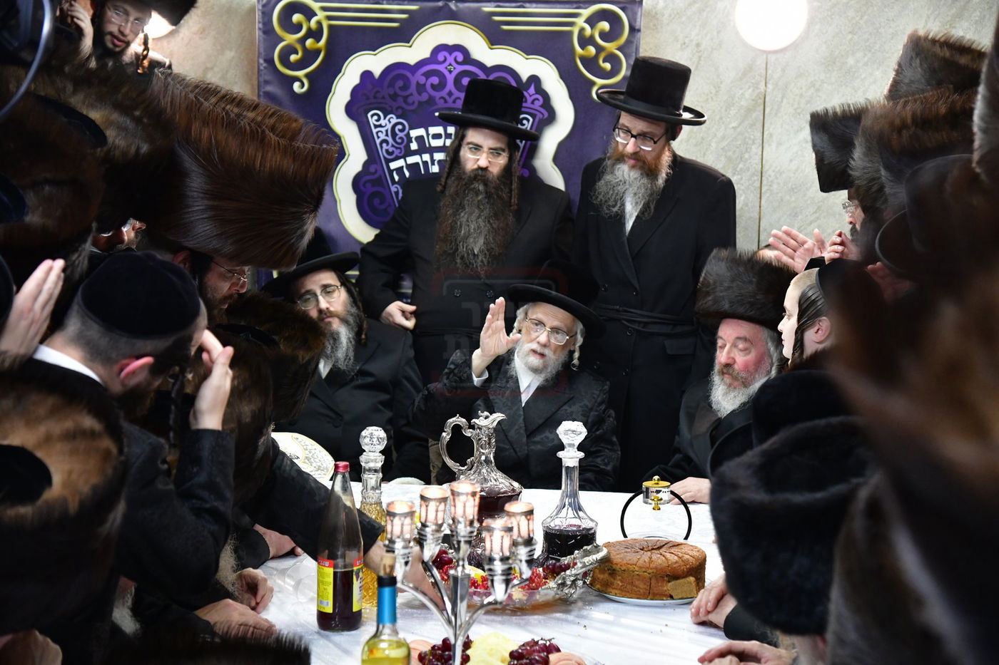 הכנסת ס"ת בסערט ויז'ניץ